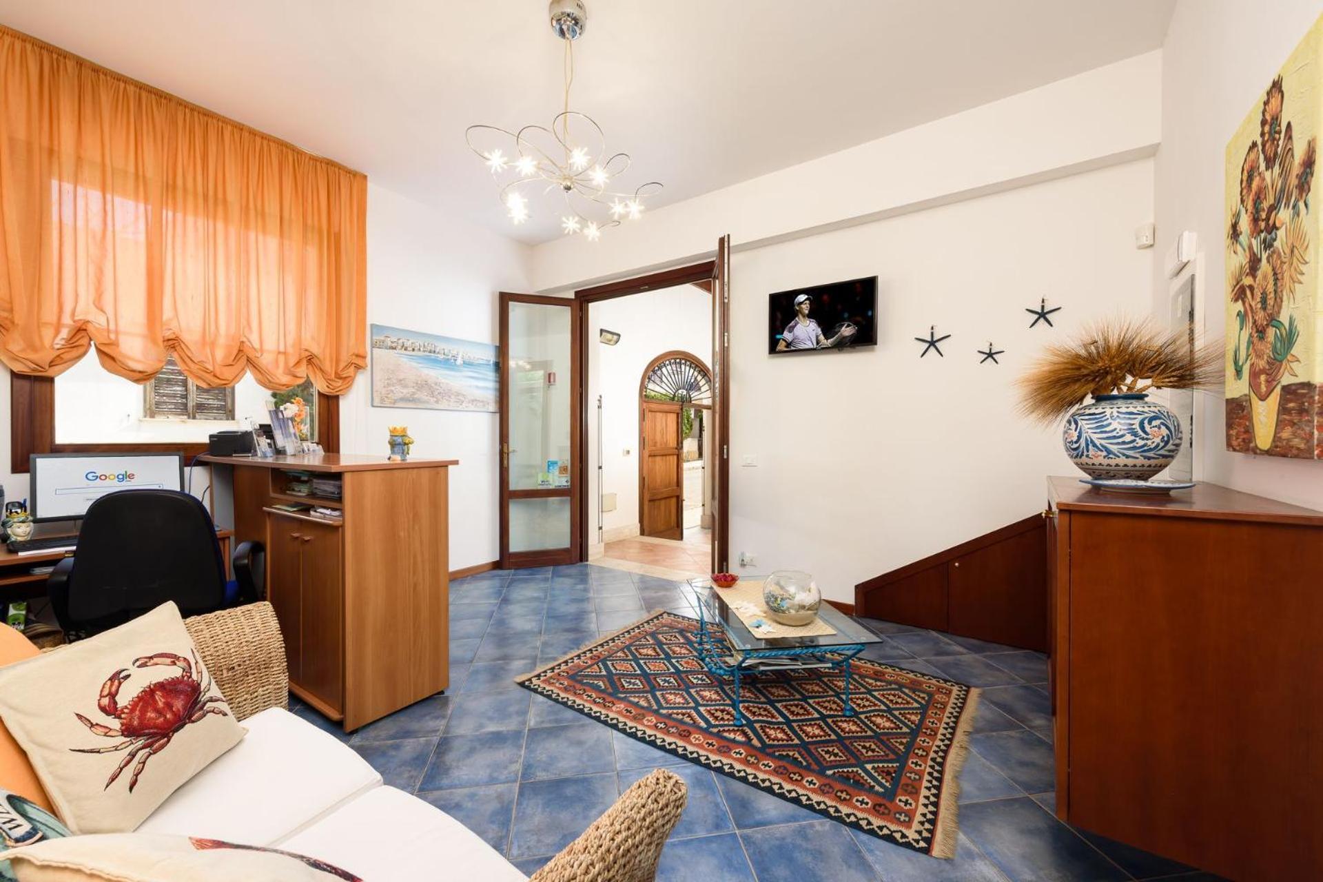 La Meridiana Hotel Сан-Вито-Ло-Капо Экстерьер фото