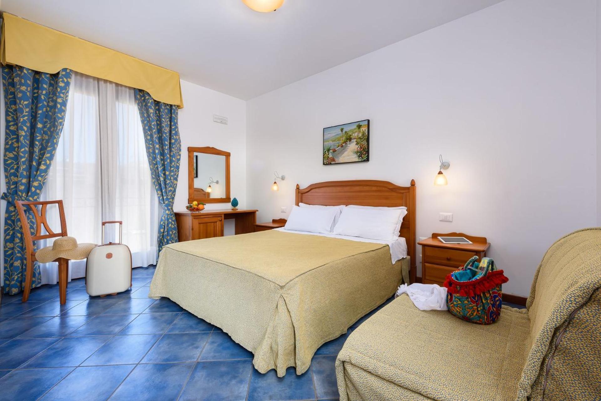 La Meridiana Hotel Сан-Вито-Ло-Капо Экстерьер фото