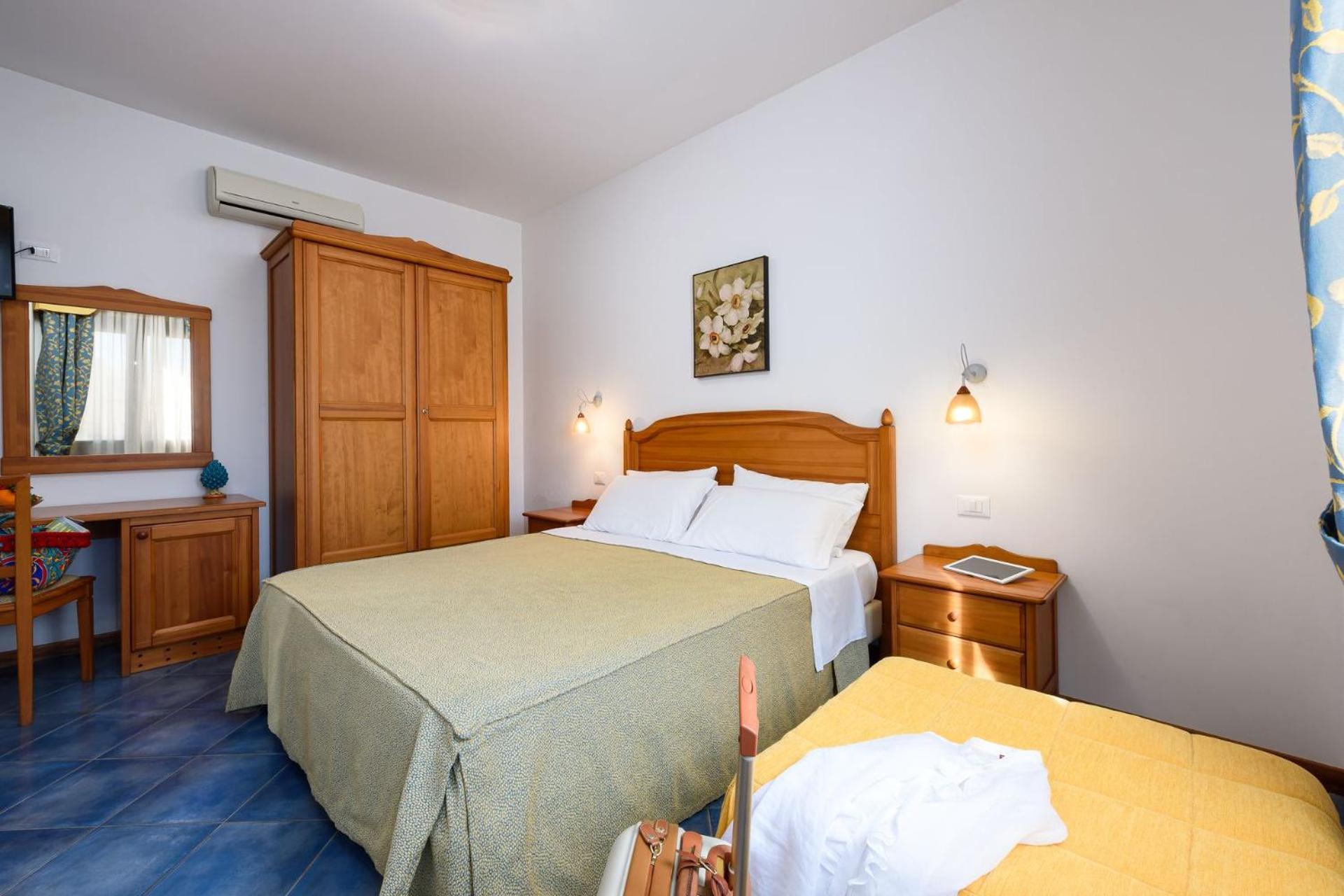 La Meridiana Hotel Сан-Вито-Ло-Капо Экстерьер фото